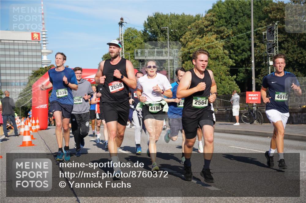 07.09.2025 - BARMER Alsterlauf Yannick Fuchs http://msf.ph/oto/8760372 07.09.2025 09:40:08 Laufen 8339, 6296, 2656, 4196, 810, 2564, 4010 meine-sportfotos.de