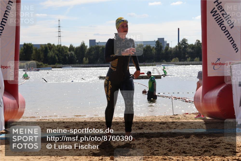 07.09.2025 - 19. Norderstedt Triathlon Luisa Fischer http://msf.ph/oto/8760390 07.09.2025 14:15:18 Schwimmen 452, 478, 1414 meine-sportfotos.de