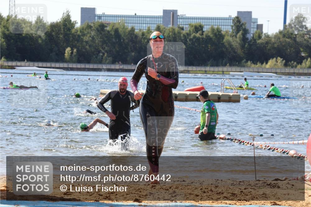 07.09.2025 - 19. Norderstedt Triathlon Luisa Fischer http://msf.ph/oto/8760442 07.09.2025 12:06:59 Schwimmen 283, 1396 meine-sportfotos.de