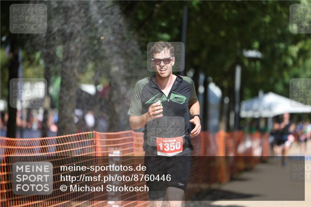 07.09.2025 - 19. Norderstedt Triathlon Michael Strokosch http://msf.ph/oto/8760446 07.09.2025 12:53:25 Laufen 192, 1350 meine-sportfotos.de