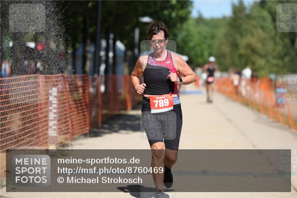 07.09.2025 - 19. Norderstedt Triathlon Michael Strokosch http://msf.ph/oto/8760469 07.09.2025 13:16:02 Laufen 789 meine-sportfotos.de