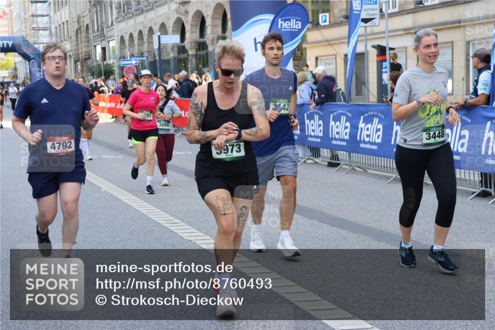 07.09.2025 - BARMER Alsterlauf Strokosch-Dieckow http://msf.ph/oto/8760493 07.09.2025 10:12:52 Ziel 2077, 2080, 2289, 2323, 2550, 2659, 2660, 3012, 3013, 3125, 3161, 3162, 3217, 3257, 3390, 3409, 3487, 3761, 3863, 4220, 4398, 4686, 4950, 5386, 5731, 5803, 5817, 5818, 5974, 5975, 6050, 8002, 8048 meine-sportfotos.de