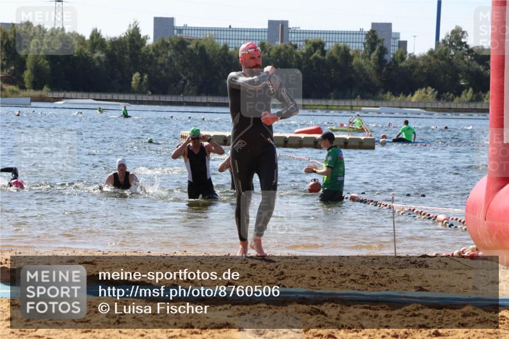 07.09.2025 - 19. Norderstedt Triathlon Luisa Fischer http://msf.ph/oto/8760506 07.09.2025 12:07:03 Schwimmen 283, 288 meine-sportfotos.de