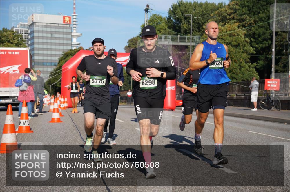 07.09.2025 - BARMER Alsterlauf Yannick Fuchs http://msf.ph/oto/8760508 07.09.2025 09:40:12 Laufen 5775, 6298, 4524 meine-sportfotos.de
