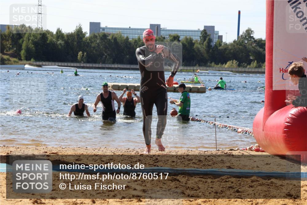 07.09.2025 - 19. Norderstedt Triathlon Luisa Fischer http://msf.ph/oto/8760517 07.09.2025 12:07:04 Schwimmen 283, 288 meine-sportfotos.de