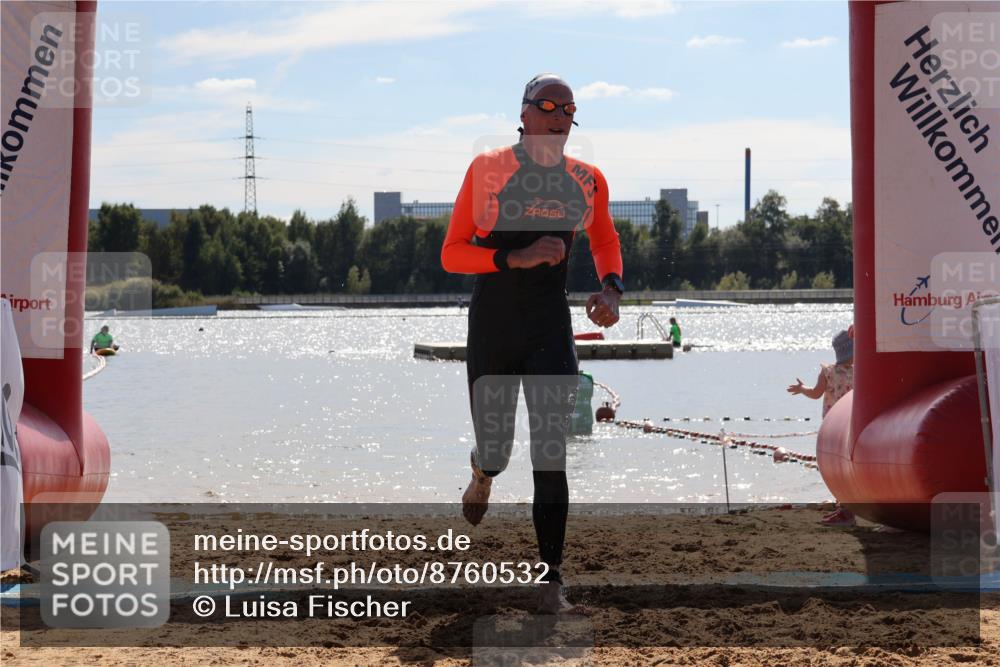 07.09.2025 - 19. Norderstedt Triathlon Luisa Fischer http://msf.ph/oto/8760532 07.09.2025 14:16:16 Schwimmen 444, 479, 1483 meine-sportfotos.de