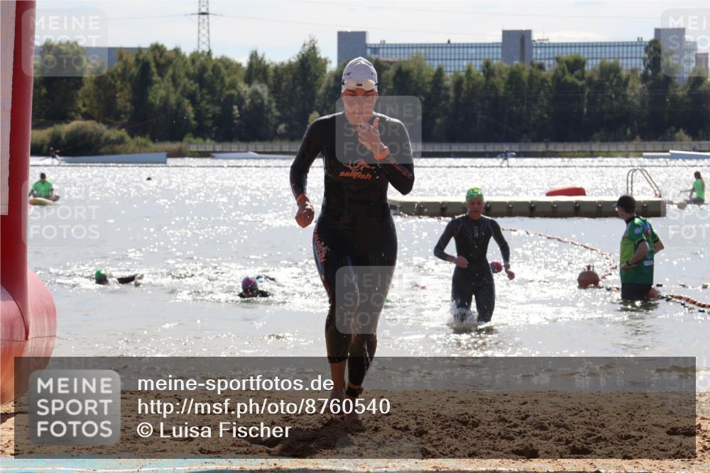 07.09.2025 - 19. Norderstedt Triathlon Luisa Fischer http://msf.ph/oto/8760540 07.09.2025 14:17:16 Schwimmen 473, 1491 meine-sportfotos.de