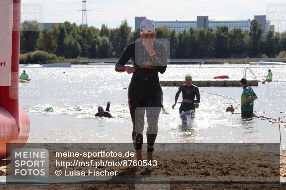 07.09.2025 - 19. Norderstedt Triathlon Luisa Fischer http://msf.ph/oto/8760543 07.09.2025 14:17:16 Schwimmen 473, 1491 meine-sportfotos.de