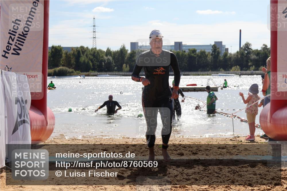 07.09.2025 - 19. Norderstedt Triathlon Luisa Fischer http://msf.ph/oto/8760569 07.09.2025 14:17:17 Schwimmen 473, 1491 meine-sportfotos.de