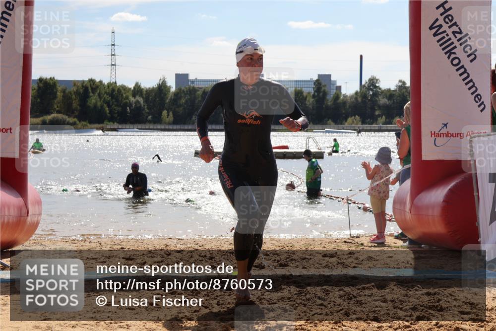 07.09.2025 - 19. Norderstedt Triathlon Luisa Fischer http://msf.ph/oto/8760573 07.09.2025 14:17:17 Schwimmen 473, 1491 meine-sportfotos.de
