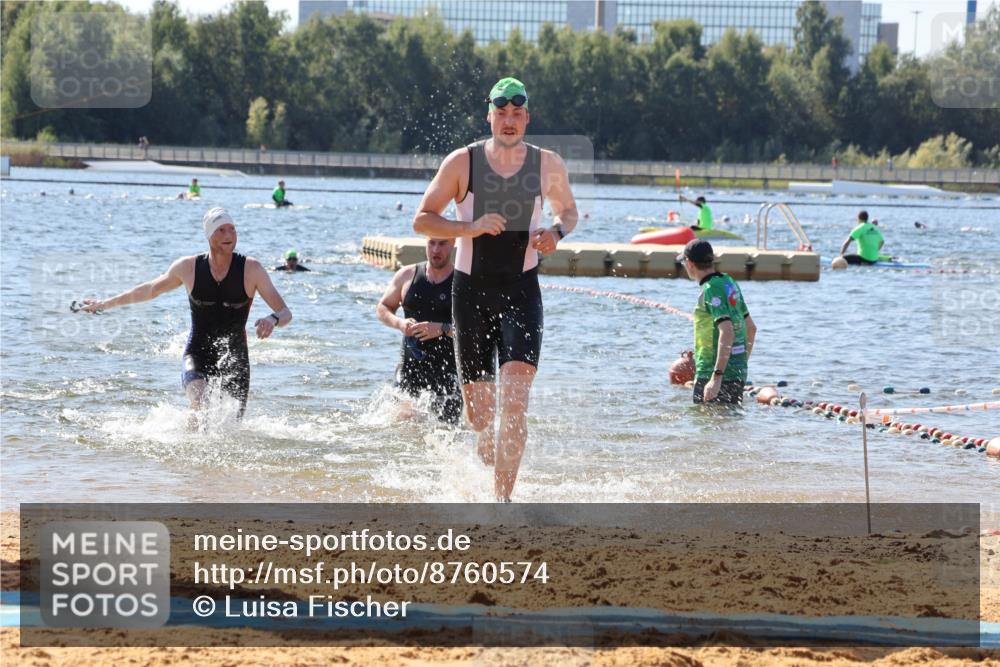 07.09.2025 - 19. Norderstedt Triathlon Luisa Fischer http://msf.ph/oto/8760574 07.09.2025 12:07:08 Schwimmen 188, 283, 288, 308, 783 meine-sportfotos.de