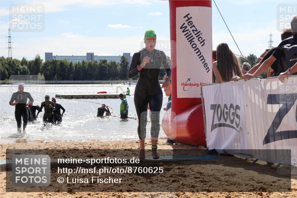 07.09.2025 - 19. Norderstedt Triathlon Luisa Fischer http://msf.ph/oto/8760625 07.09.2025 14:17:22 Schwimmen 447, 473, 1491, 1496 meine-sportfotos.de