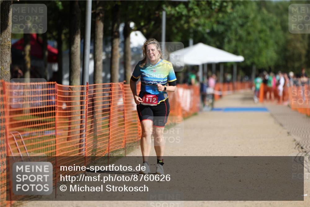 07.09.2025 - 19. Norderstedt Triathlon Michael Strokosch http://msf.ph/oto/8760626 07.09.2025 11:10:30 Laufen 1112 meine-sportfotos.de