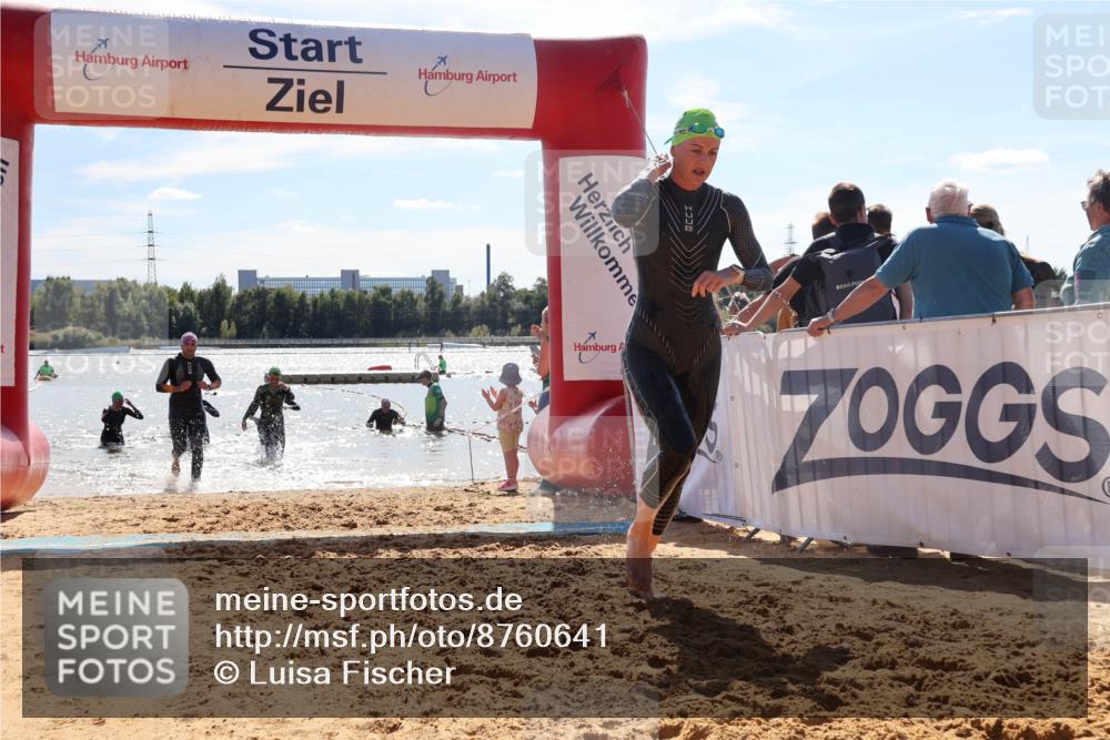 07.09.2025 - 19. Norderstedt Triathlon Luisa Fischer http://msf.ph/oto/8760641 07.09.2025 14:17:23 Schwimmen 447, 473, 1491, 1496 meine-sportfotos.de