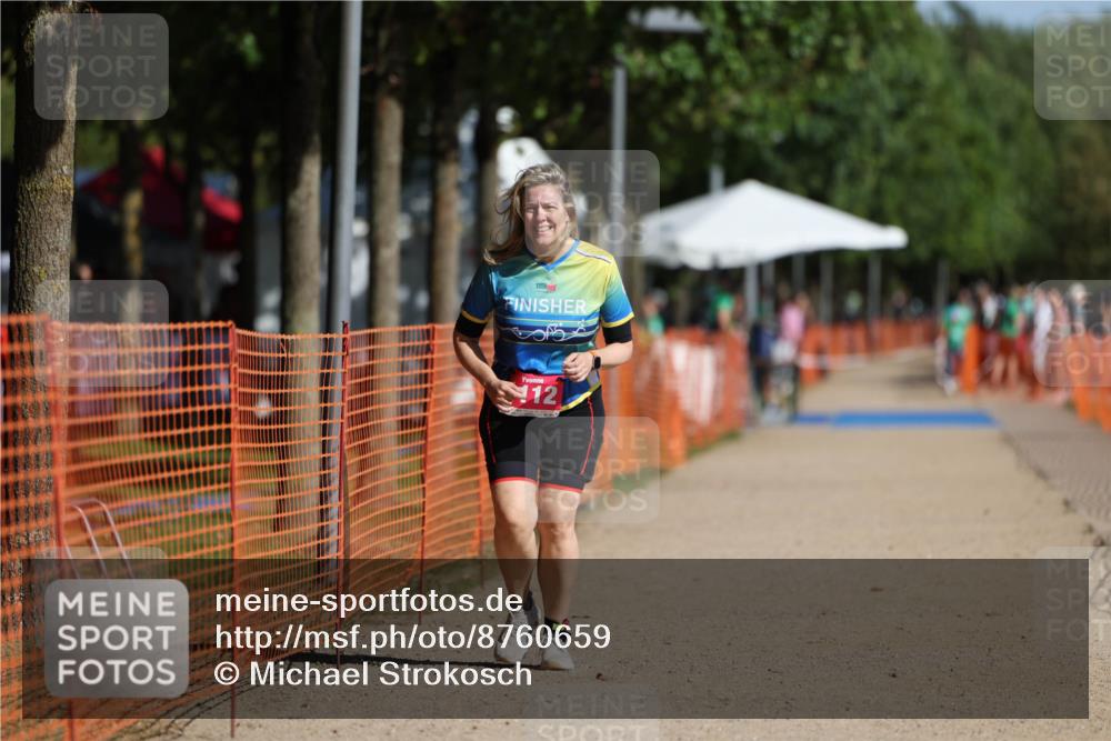 07.09.2025 - 19. Norderstedt Triathlon Michael Strokosch http://msf.ph/oto/8760659 07.09.2025 11:10:31 Laufen 1112 meine-sportfotos.de