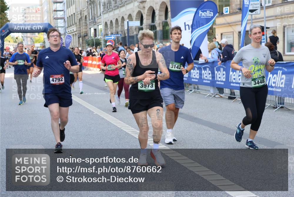 07.09.2025 - BARMER Alsterlauf Strokosch-Dieckow http://msf.ph/oto/8760662 07.09.2025 10:12:52 Ziel 2077, 2080, 2289, 2323, 2550, 2659, 2660, 3012, 3013, 3125, 3161, 3162, 3217, 3257, 3390, 3409, 3487, 3761, 3863, 4220, 4398, 4686, 4950, 5386, 5731, 5803, 5817, 5818, 5974, 5975, 6050, 8002, 8048 meine-sportfotos.de