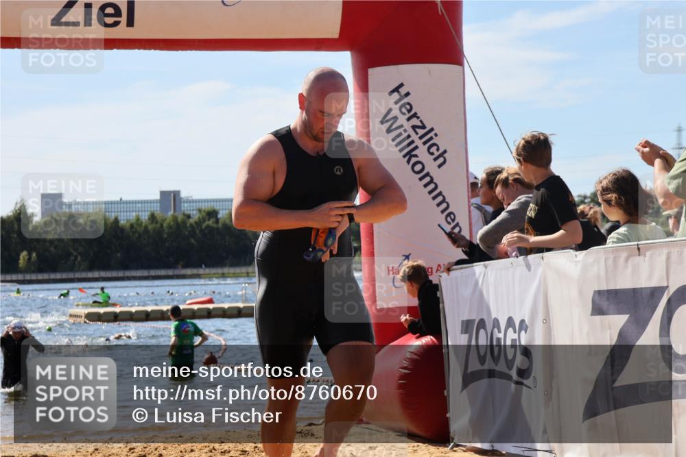 07.09.2025 - 19. Norderstedt Triathlon Luisa Fischer http://msf.ph/oto/8760670 07.09.2025 12:07:15 Schwimmen 188, 288, 308, 783, 814 meine-sportfotos.de