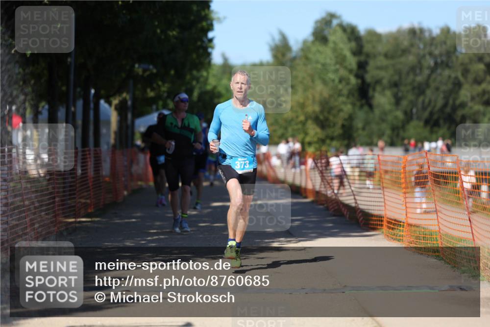 07.09.2025 - 19. Norderstedt Triathlon Michael Strokosch http://msf.ph/oto/8760685 07.09.2025 14:58:49 Laufen 373, 1034, 1042, 1459 meine-sportfotos.de