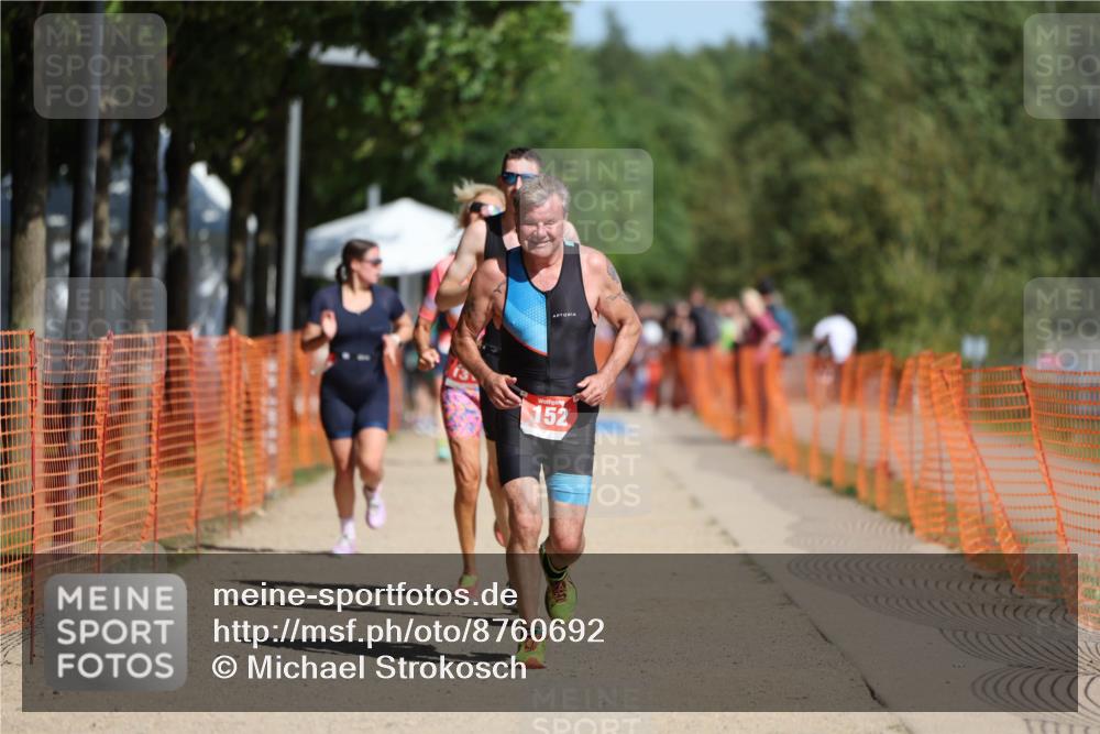 07.09.2025 - 19. Norderstedt Triathlon Michael Strokosch http://msf.ph/oto/8760692 07.09.2025 12:07:21 Laufen 152, 1200, 1314, 1368 meine-sportfotos.de