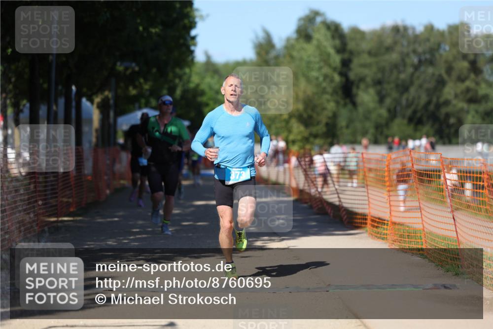 07.09.2025 - 19. Norderstedt Triathlon Michael Strokosch http://msf.ph/oto/8760695 07.09.2025 14:58:50 Laufen 373, 1000, 1034, 1042, 1459 meine-sportfotos.de