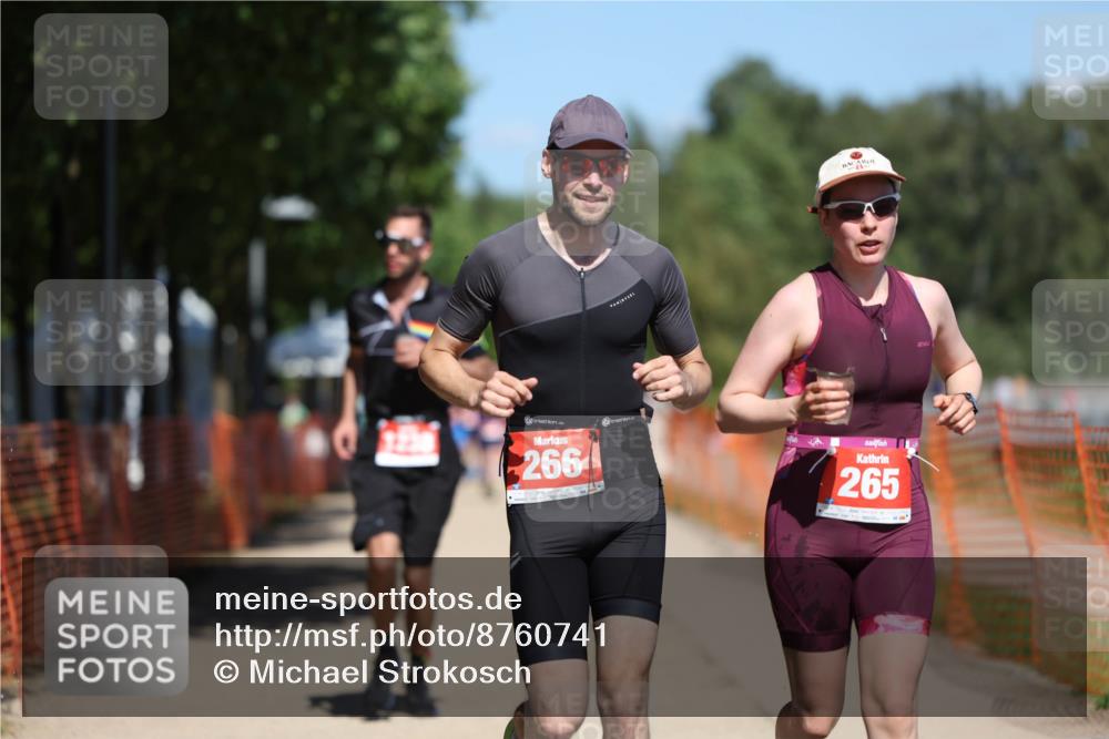 07.09.2025 - 19. Norderstedt Triathlon Michael Strokosch http://msf.ph/oto/8760741 07.09.2025 13:16:28 Laufen 265, 266, 1238 meine-sportfotos.de