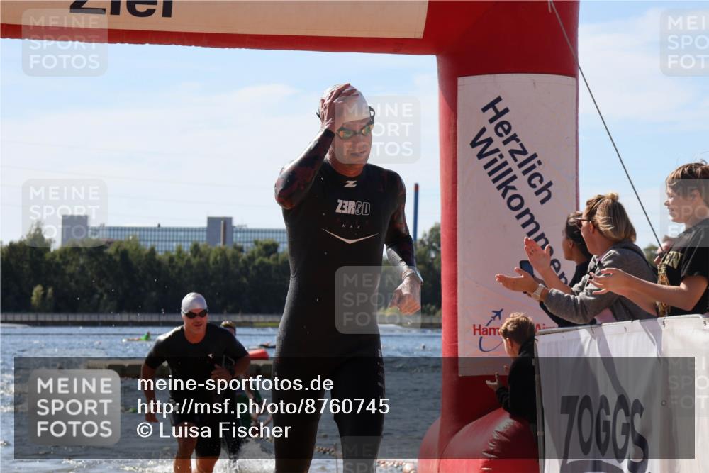 07.09.2025 - 19. Norderstedt Triathlon Luisa Fischer http://msf.ph/oto/8760745 07.09.2025 12:07:39 Schwimmen 205, 236, 1342 meine-sportfotos.de