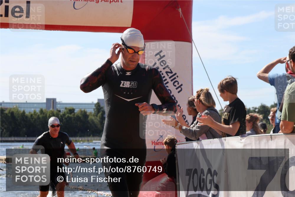 07.09.2025 - 19. Norderstedt Triathlon Luisa Fischer http://msf.ph/oto/8760749 07.09.2025 12:07:39 Schwimmen 205, 236, 1342 meine-sportfotos.de