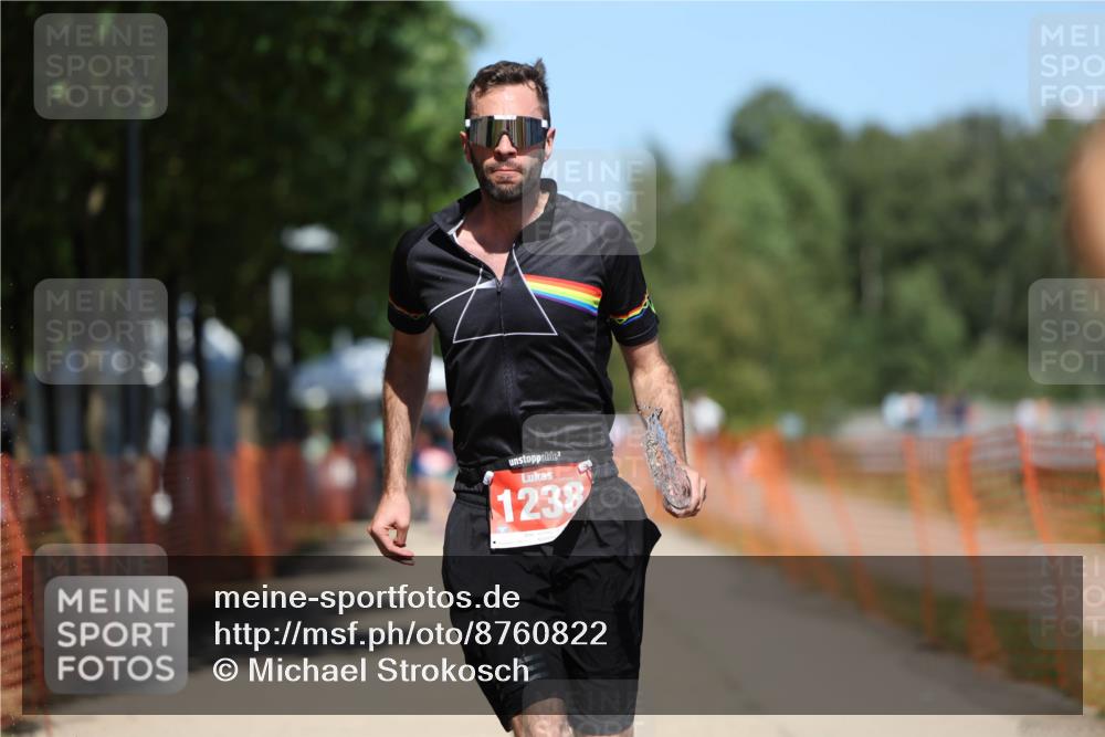 07.09.2025 - 19. Norderstedt Triathlon Michael Strokosch http://msf.ph/oto/8760822 07.09.2025 13:16:31 Laufen 265, 266, 1238 meine-sportfotos.de