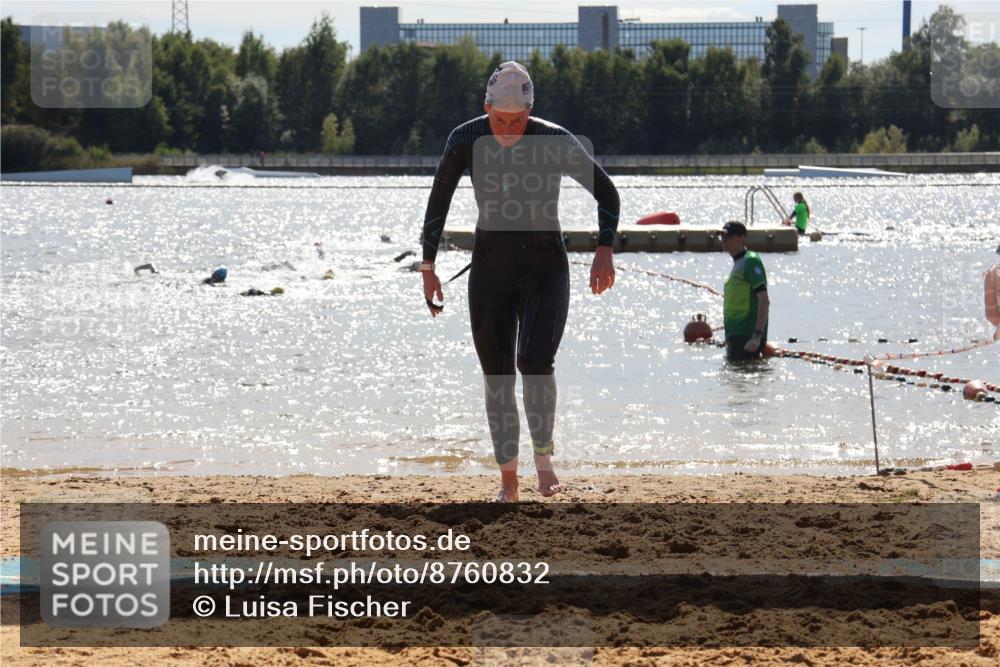 07.09.2025 - 19. Norderstedt Triathlon Luisa Fischer http://msf.ph/oto/8760832 07.09.2025 14:18:00 Schwimmen 1508 meine-sportfotos.de