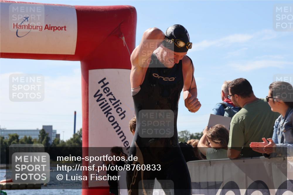 07.09.2025 - 19. Norderstedt Triathlon Luisa Fischer http://msf.ph/oto/8760833 07.09.2025 12:07:46 Schwimmen 205, 236, 1342 meine-sportfotos.de
