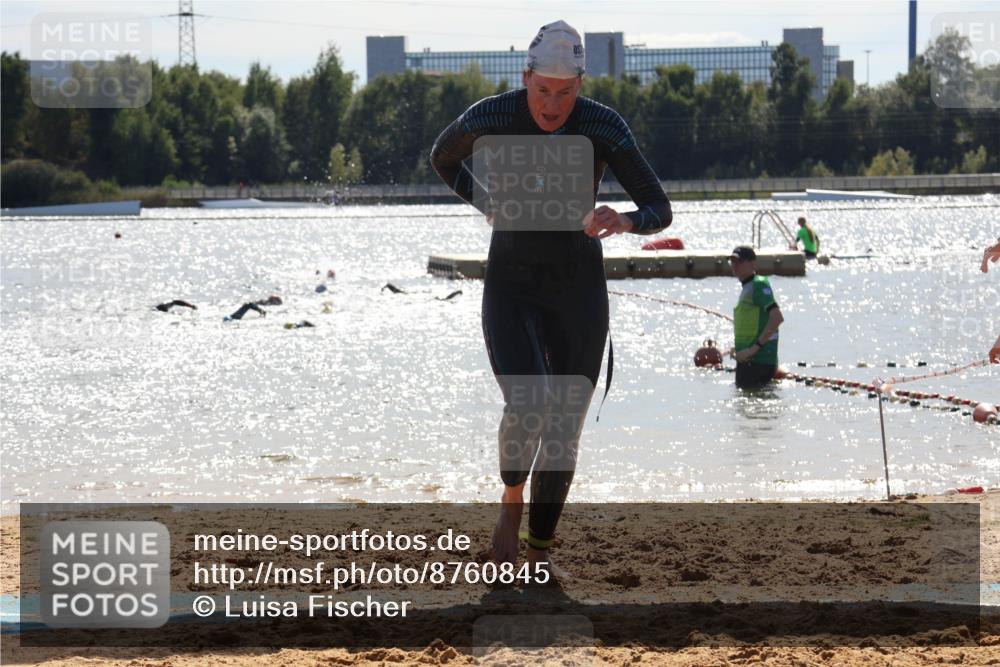 07.09.2025 - 19. Norderstedt Triathlon Luisa Fischer http://msf.ph/oto/8760845 07.09.2025 14:18:01 Schwimmen 1508 meine-sportfotos.de