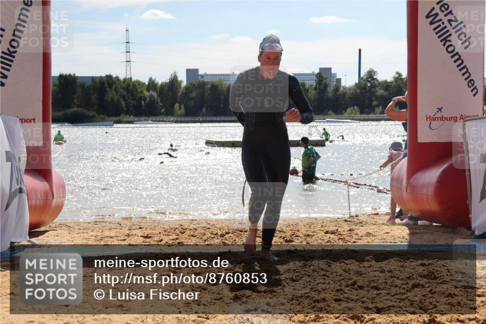 07.09.2025 - 19. Norderstedt Triathlon Luisa Fischer http://msf.ph/oto/8760853 07.09.2025 14:18:02 Schwimmen 1508 meine-sportfotos.de