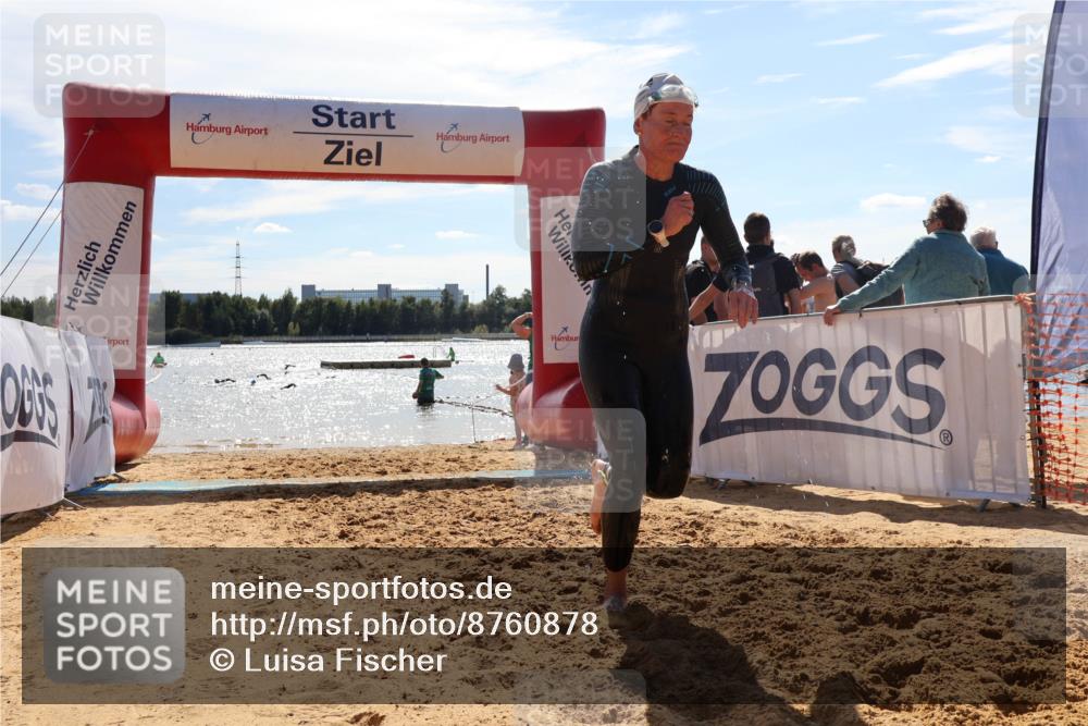 07.09.2025 - 19. Norderstedt Triathlon Luisa Fischer http://msf.ph/oto/8760878 07.09.2025 14:18:04 Schwimmen 1508 meine-sportfotos.de