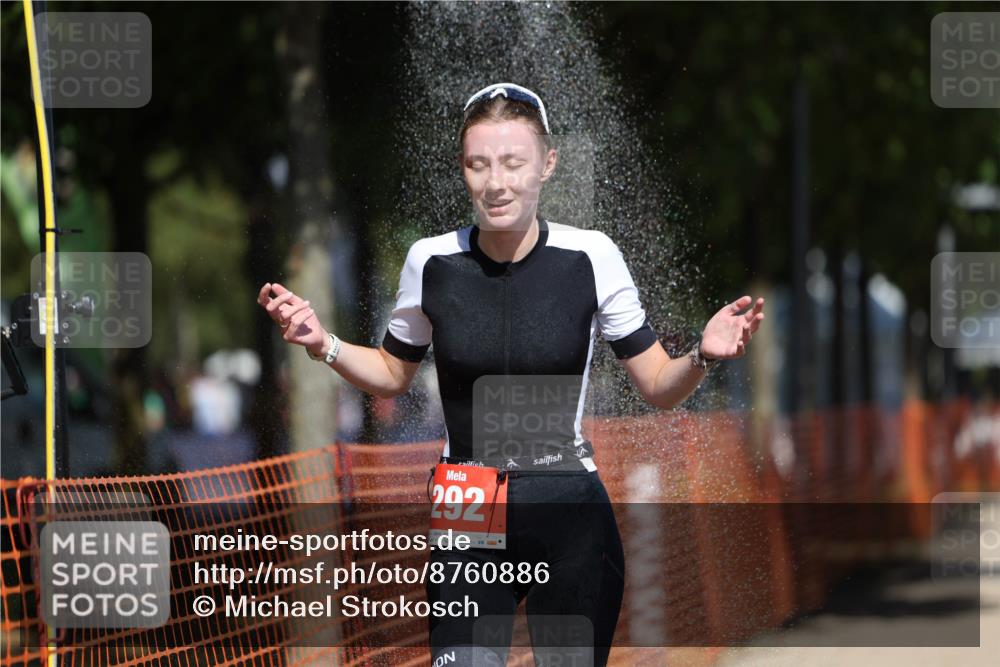 07.09.2025 - 19. Norderstedt Triathlon Michael Strokosch http://msf.ph/oto/8760886 07.09.2025 12:55:12 Laufen 292 meine-sportfotos.de