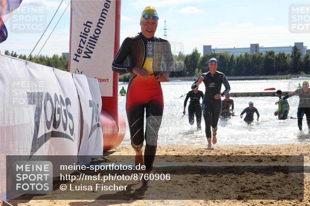 07.09.2025 - 19. Norderstedt Triathlon Luisa Fischer http://msf.ph/oto/8760906 07.09.2025 14:18:29 Schwimmen 442, 480, 1439, 1497 meine-sportfotos.de
