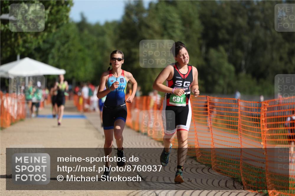 07.09.2025 - 19. Norderstedt Triathlon Michael Strokosch http://msf.ph/oto/8760937 07.09.2025 10:45:38 Laufen 76, 669, 691 meine-sportfotos.de