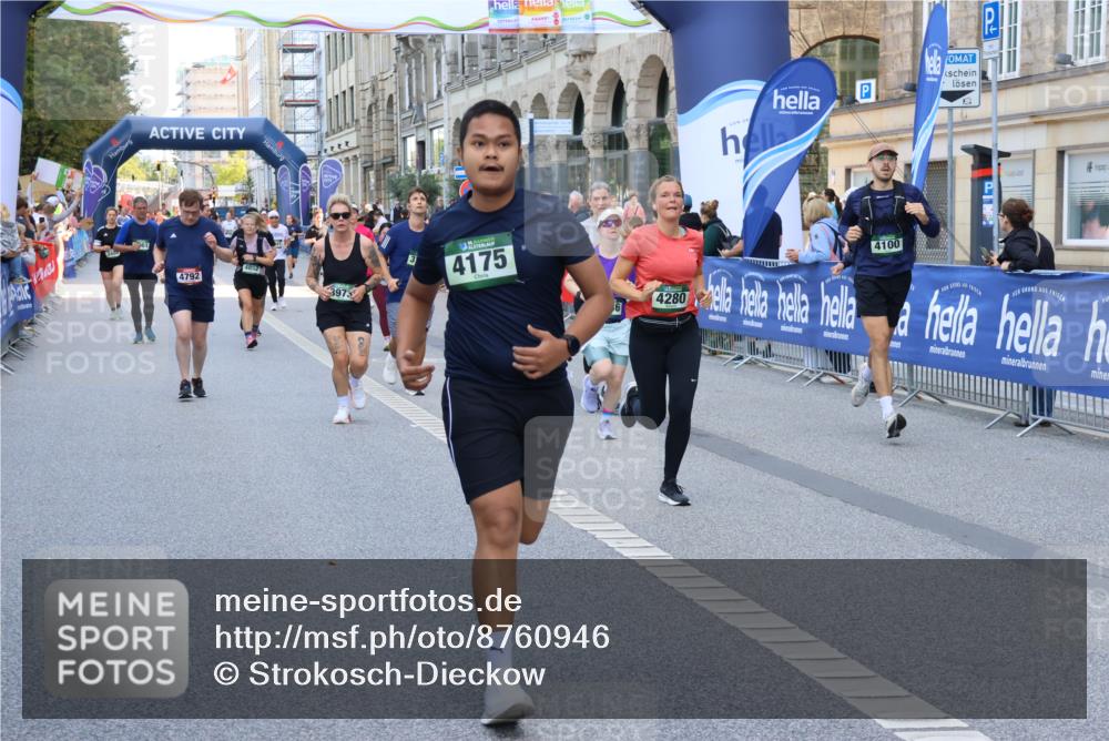 07.09.2025 - BARMER Alsterlauf Strokosch-Dieckow http://msf.ph/oto/8760946 07.09.2025 10:12:49 Ziel 2077, 2080, 2289, 2550, 2560, 2659, 2660, 3012, 3013, 3125, 3161, 3162, 3217, 3257, 3390, 3409, 3761, 4220, 4398, 4686, 4950, 5386, 5731, 5803, 5817, 5818, 5974, 5975, 6050, 8048 meine-sportfotos.de