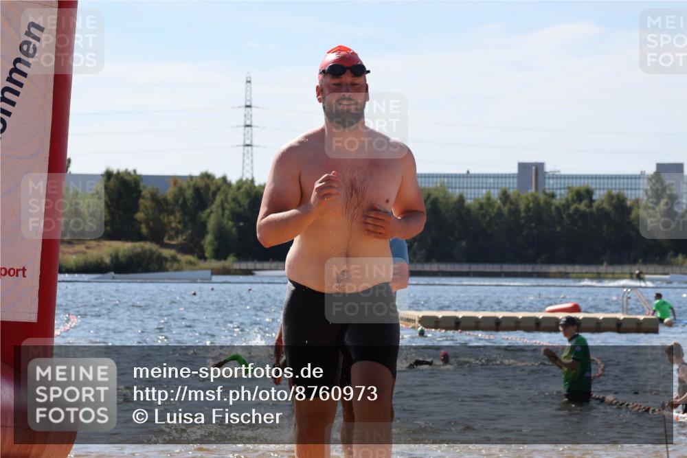 07.09.2025 - 19. Norderstedt Triathlon Luisa Fischer http://msf.ph/oto/8760973 07.09.2025 12:08:18 Schwimmen 157, 274, 309, 700, 786, 820, 1216, 1256 meine-sportfotos.de