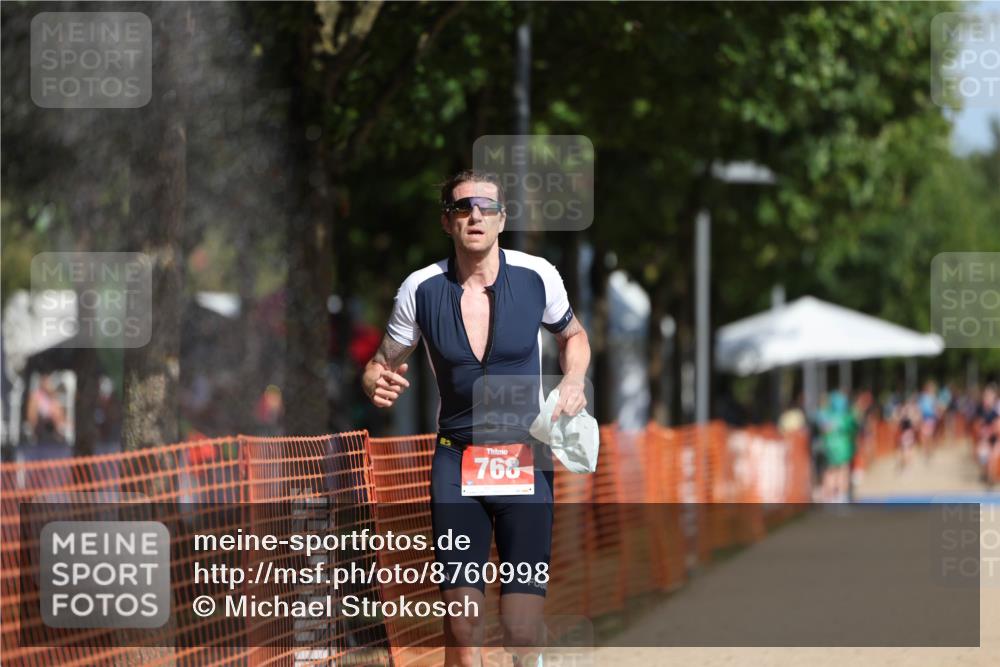 07.09.2025 - 19. Norderstedt Triathlon Michael Strokosch http://msf.ph/oto/8760998 07.09.2025 12:07:31 Laufen 768, 1368 meine-sportfotos.de
