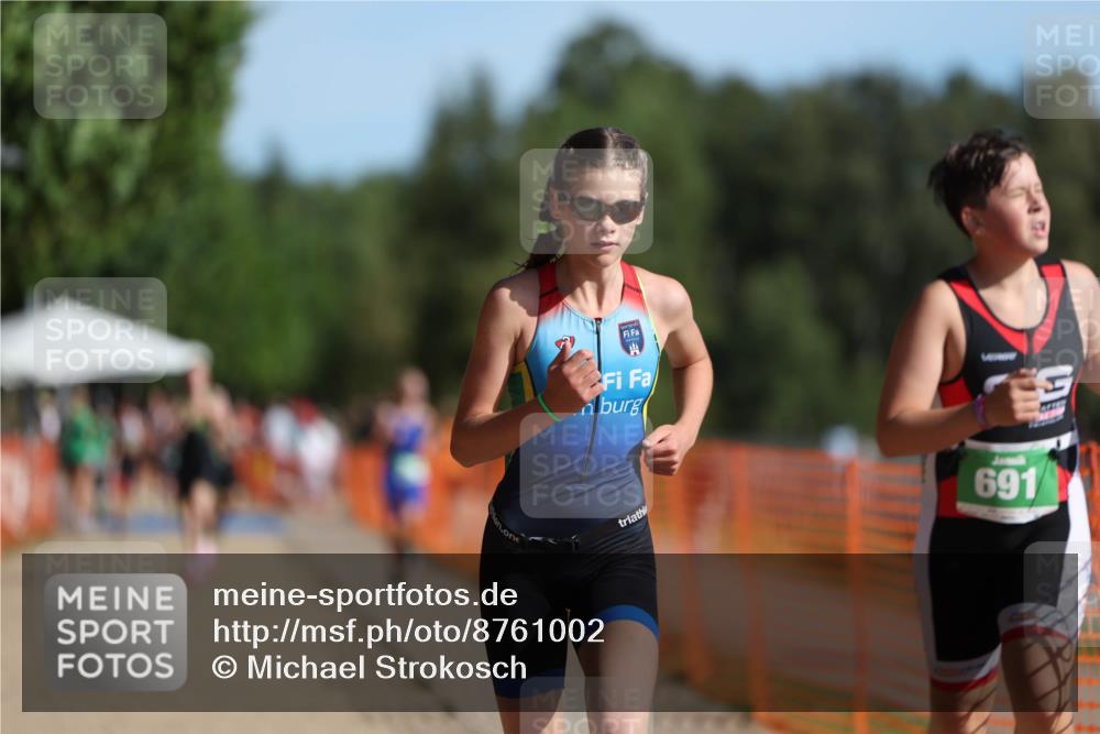 07.09.2025 - 19. Norderstedt Triathlon Michael Strokosch http://msf.ph/oto/8761002 07.09.2025 10:45:40 Laufen 76, 691 meine-sportfotos.de
