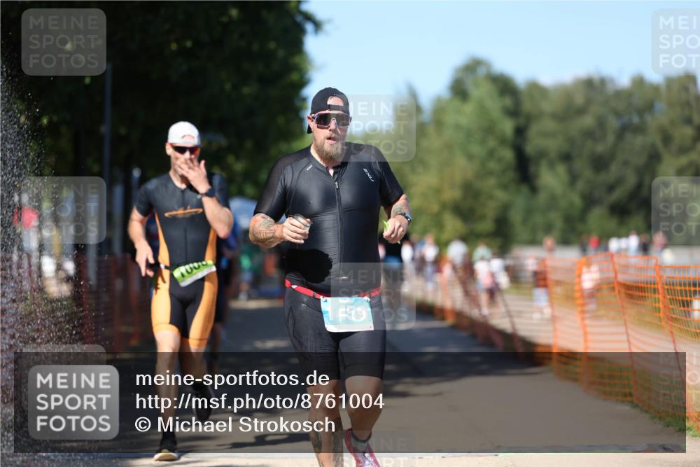 07.09.2025 - 19. Norderstedt Triathlon Michael Strokosch http://msf.ph/oto/8761004 07.09.2025 14:58:57 Laufen 880, 1000, 1011, 1018, 1034, 1039, 1042, 1459, 1462 meine-sportfotos.de