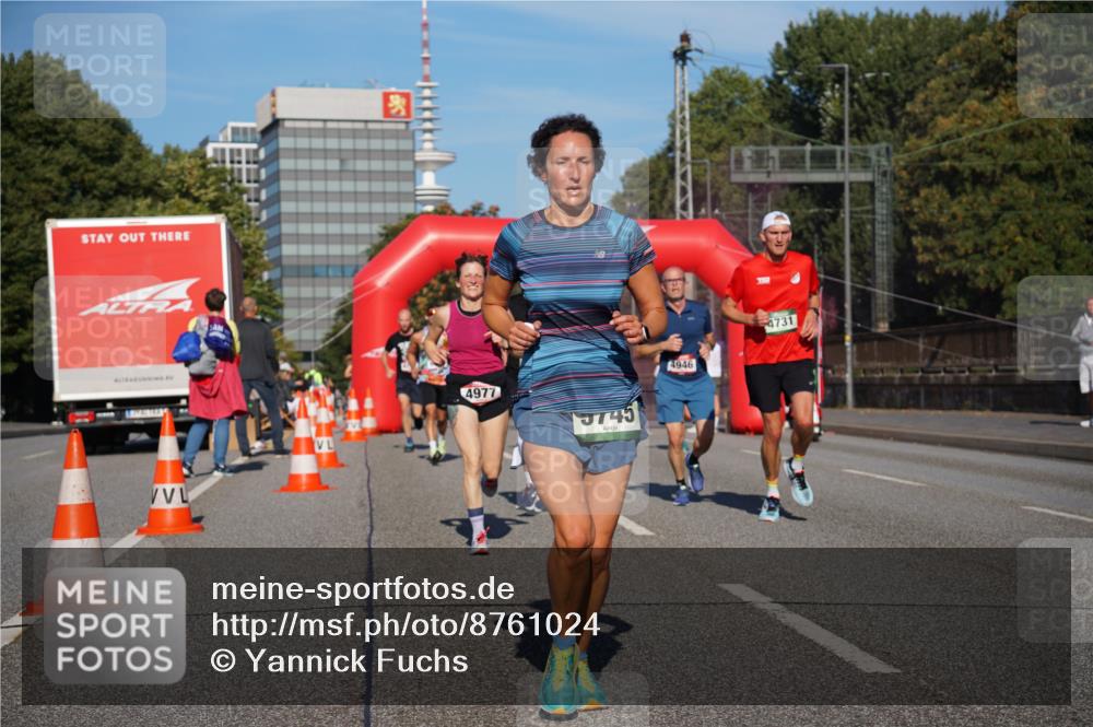 07.09.2025 - BARMER Alsterlauf Yannick Fuchs http://msf.ph/oto/8761024 07.09.2025 09:40:28 Laufen 4977, 5745, 4946, 4731 meine-sportfotos.de