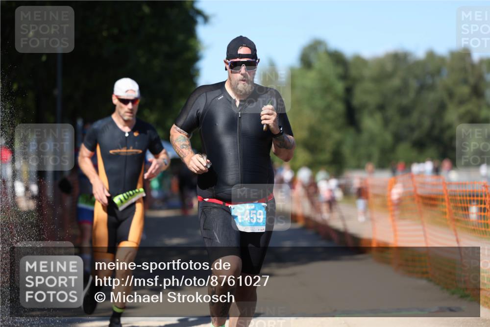 07.09.2025 - 19. Norderstedt Triathlon Michael Strokosch http://msf.ph/oto/8761027 07.09.2025 14:58:58 Laufen 880, 1000, 1011, 1018, 1034, 1039, 1042, 1459, 1462 meine-sportfotos.de