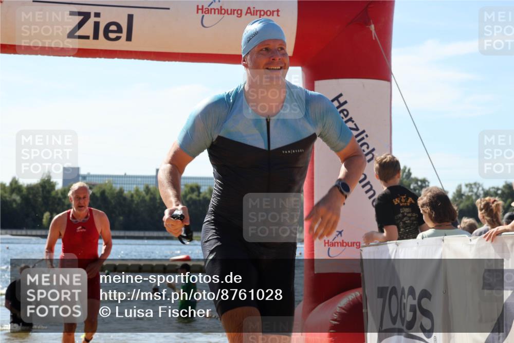 07.09.2025 - 19. Norderstedt Triathlon Luisa Fischer http://msf.ph/oto/8761028 07.09.2025 12:08:21 Schwimmen 157, 274, 700, 786, 820, 1216 meine-sportfotos.de