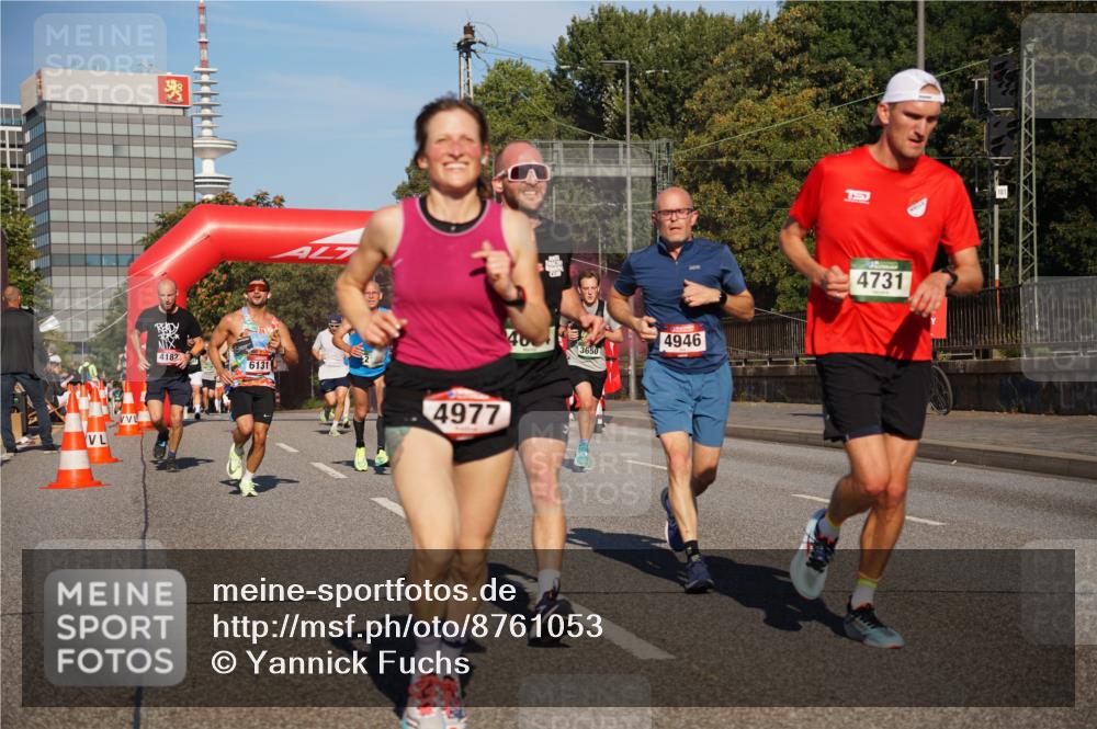 07.09.2025 - BARMER Alsterlauf Yannick Fuchs http://msf.ph/oto/8761053 07.09.2025 09:40:30 Laufen 4182, 6131, 4977, 3650, 4946, 4731 meine-sportfotos.de