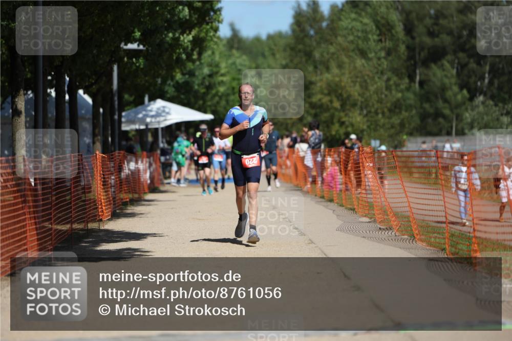 07.09.2025 - 19. Norderstedt Triathlon Michael Strokosch http://msf.ph/oto/8761056 07.09.2025 12:55:29 Laufen 187, 220, 1392 meine-sportfotos.de
