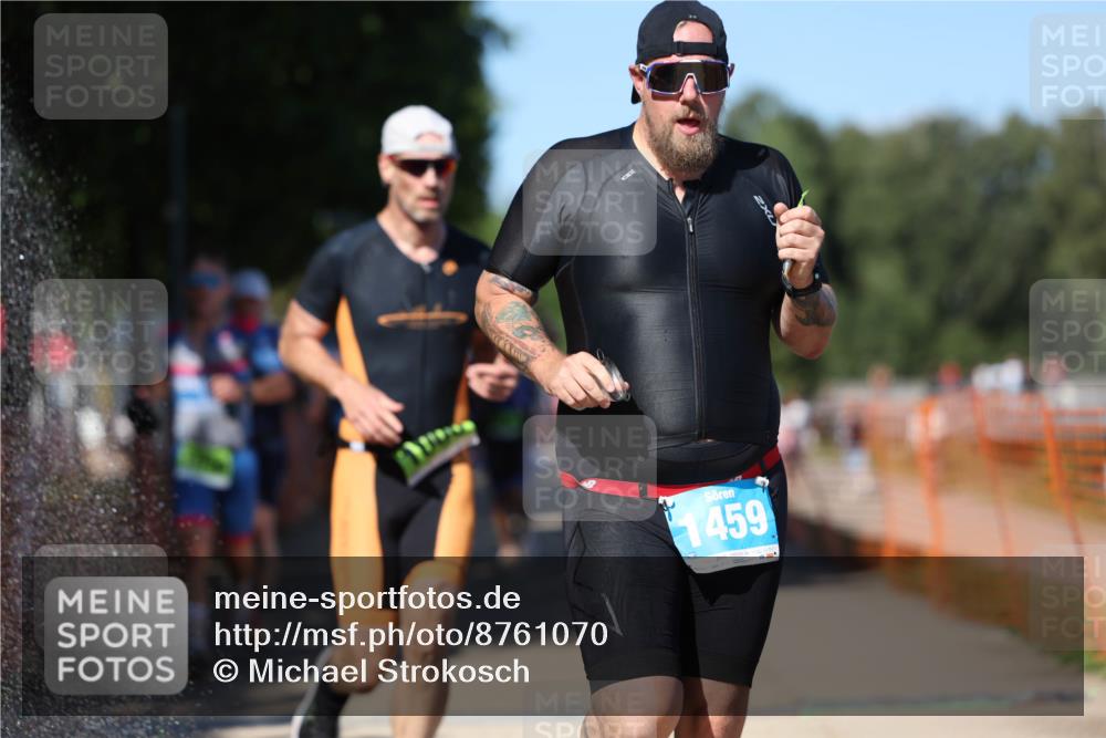 07.09.2025 - 19. Norderstedt Triathlon Michael Strokosch http://msf.ph/oto/8761070 07.09.2025 14:58:58 Laufen 880, 1000, 1011, 1018, 1034, 1039, 1042, 1459, 1462 meine-sportfotos.de