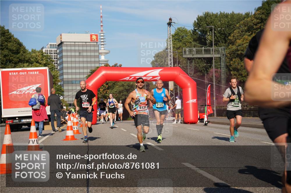 07.09.2025 - BARMER Alsterlauf Yannick Fuchs http://msf.ph/oto/8761081 07.09.2025 09:40:31 Laufen 4182, 6131, 2121, 3650 meine-sportfotos.de