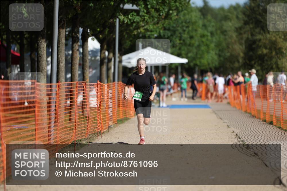 07.09.2025 - 19. Norderstedt Triathlon Michael Strokosch http://msf.ph/oto/8761096 07.09.2025 11:13:14 Laufen 644 meine-sportfotos.de