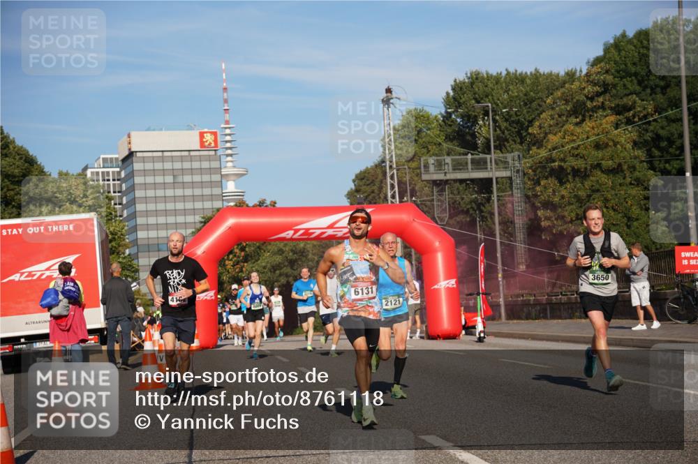 07.09.2025 - BARMER Alsterlauf Yannick Fuchs http://msf.ph/oto/8761118 07.09.2025 09:40:32 Laufen 4162, 1, 6131, 2121, 3650 meine-sportfotos.de